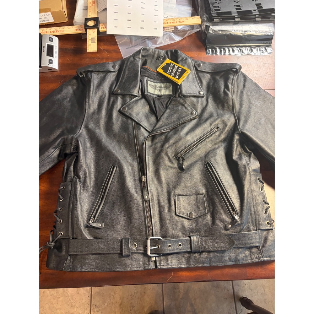 Dream Apparel motorcycle-style jacket with concealed-carry features size 5o
